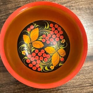 Russian Khokhloma Bowl Decorative Painting Wooden Serving Bowl Berries Red Gold